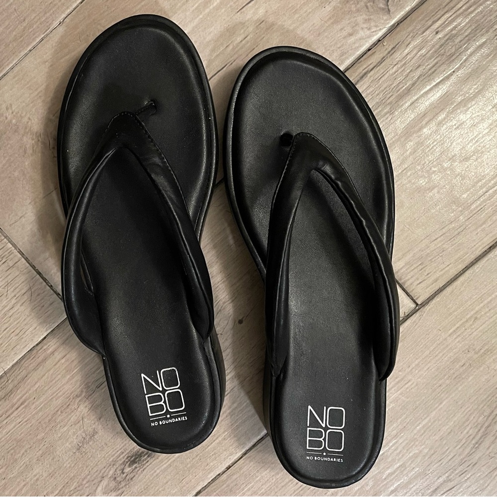 Platform sandals